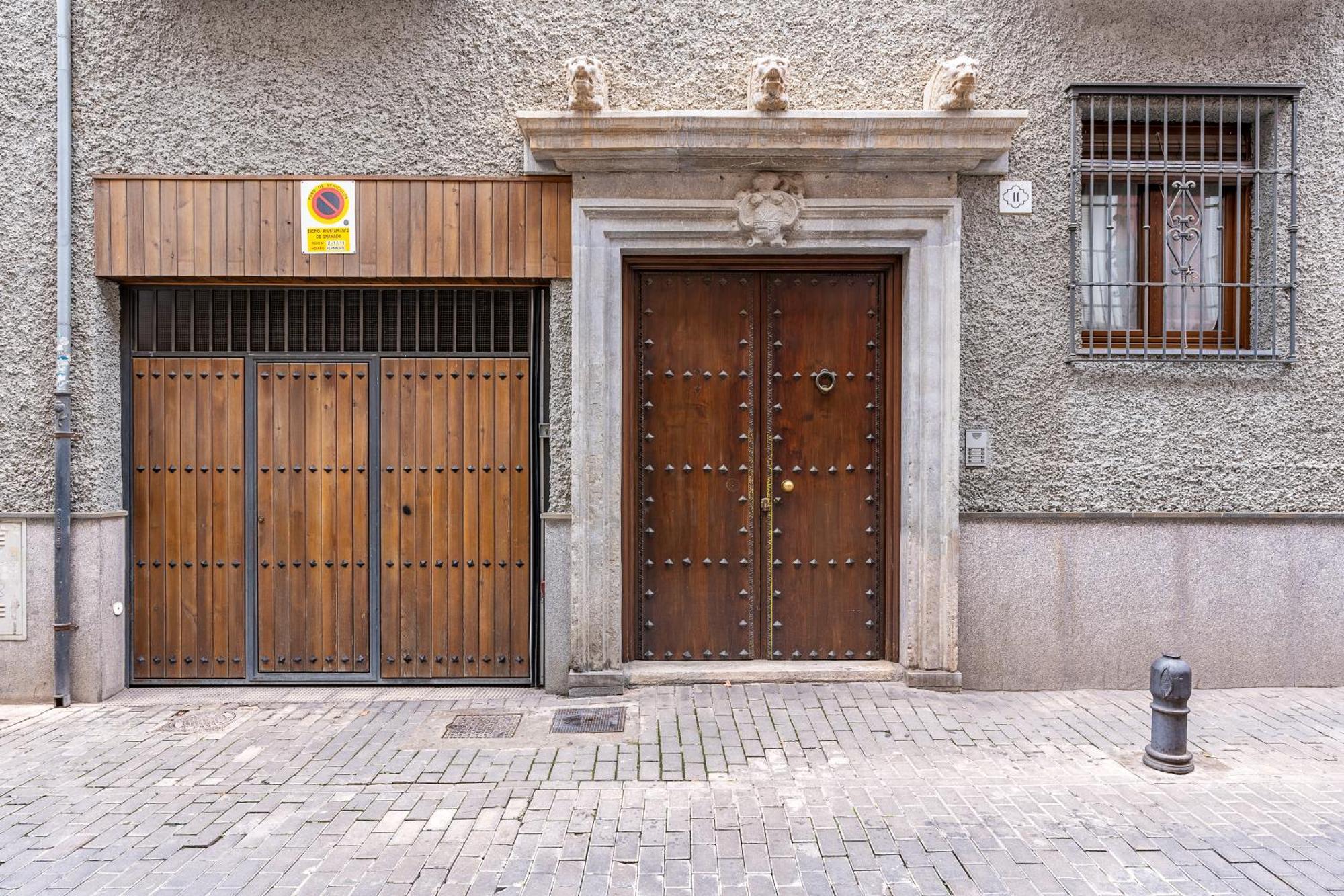 Luxury Suite Ancha De La Virgen グラナダ エクステリア 写真